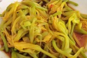 黄花菜，一种鲜美的野菜（野生黄花菜的营养与美食价值）