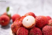 荔枝产量高不高？——揭秘荔枝亩产量（探究荔枝的种植特点、成本和收益，挖掘亩产高的奥秘！）